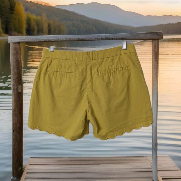 Banana Republic Shorts Yellow Tailored Scalloped Womens Size 2 - Picture 2 of 6